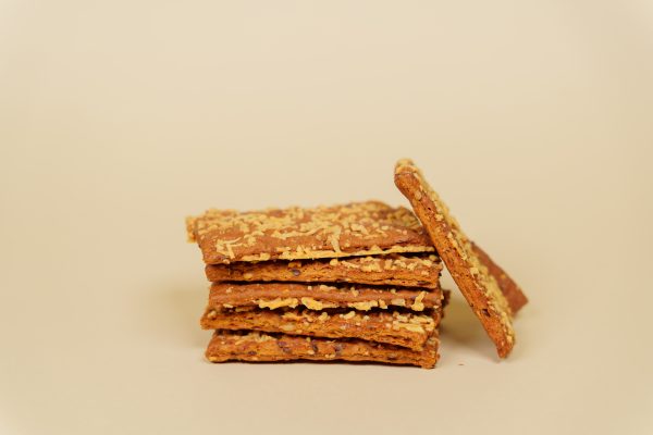 Crackers de queso Lev, versión saludable, ideal para picar/comer, apta para la dieta