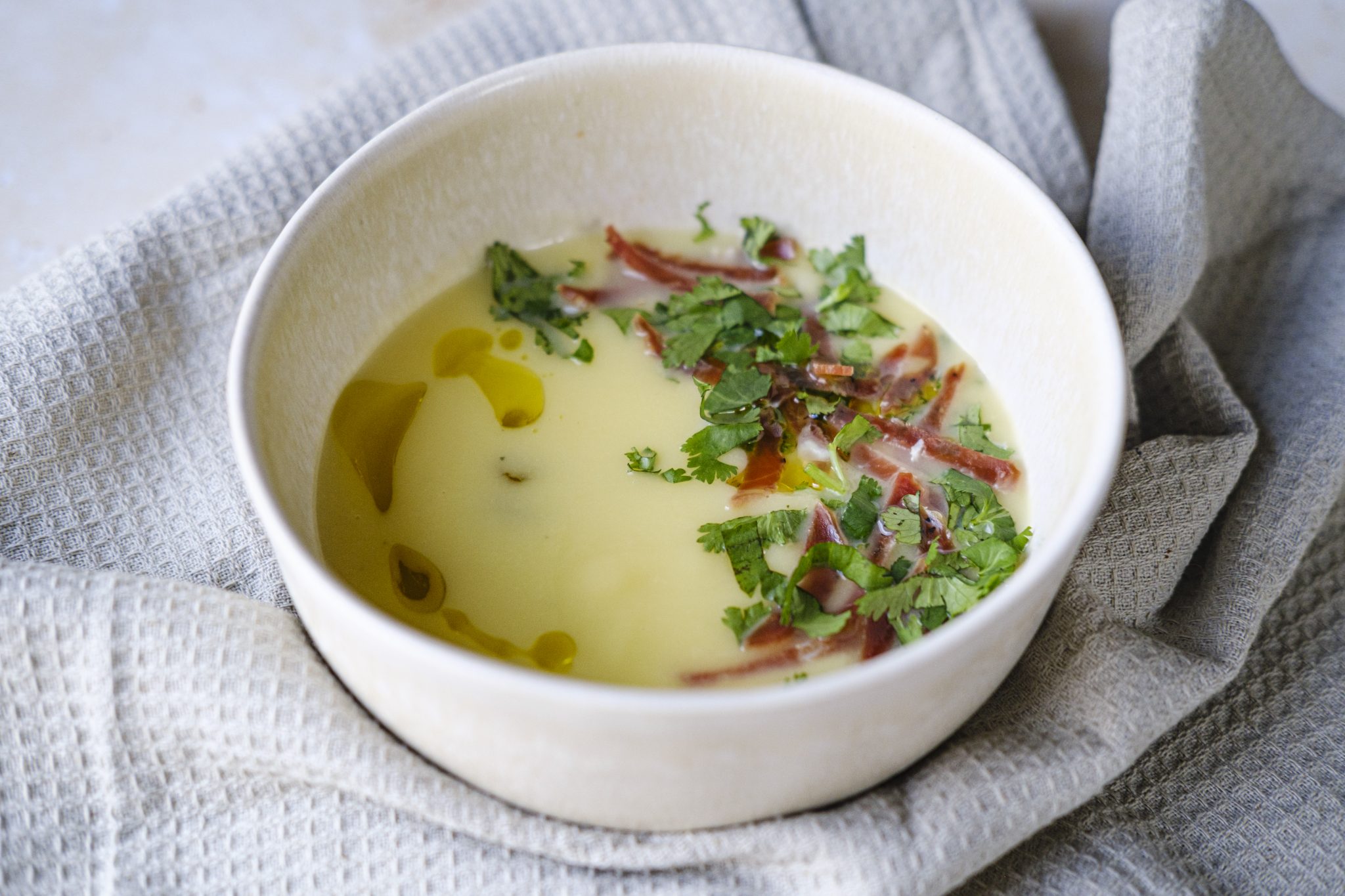 sopa de cilantro sin patata - receta lev